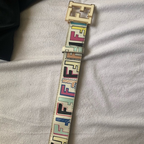 Fendi belt - Picture 2 of 2